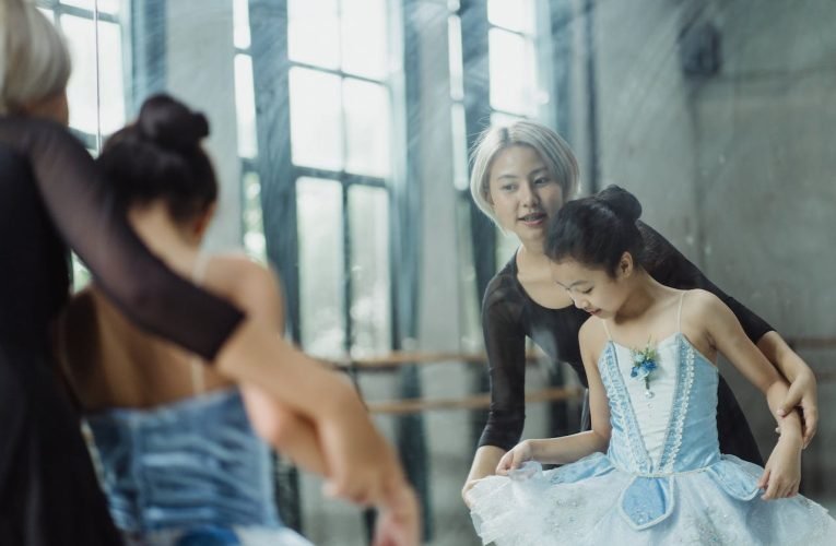 Klassiker im Unterricht: Simon sagt, Stopptanz und weitere beliebte Spiele