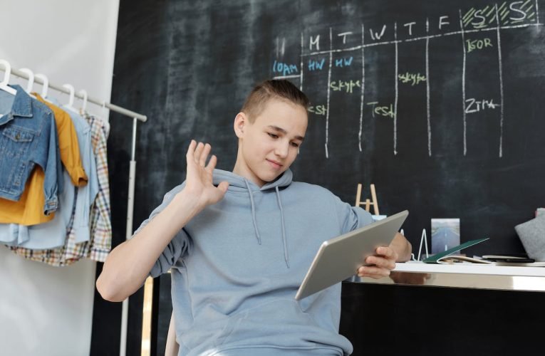 Kritische Medienkompetenz durch Lernspiele entwickeln